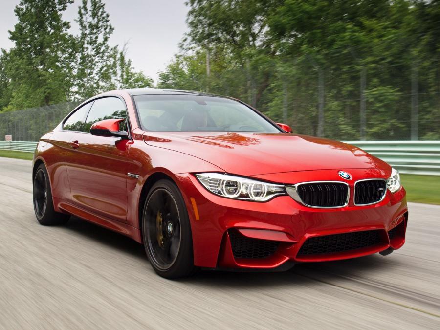  BMW M4 Coupe 2015 года  (US) (фото 16 из 16)